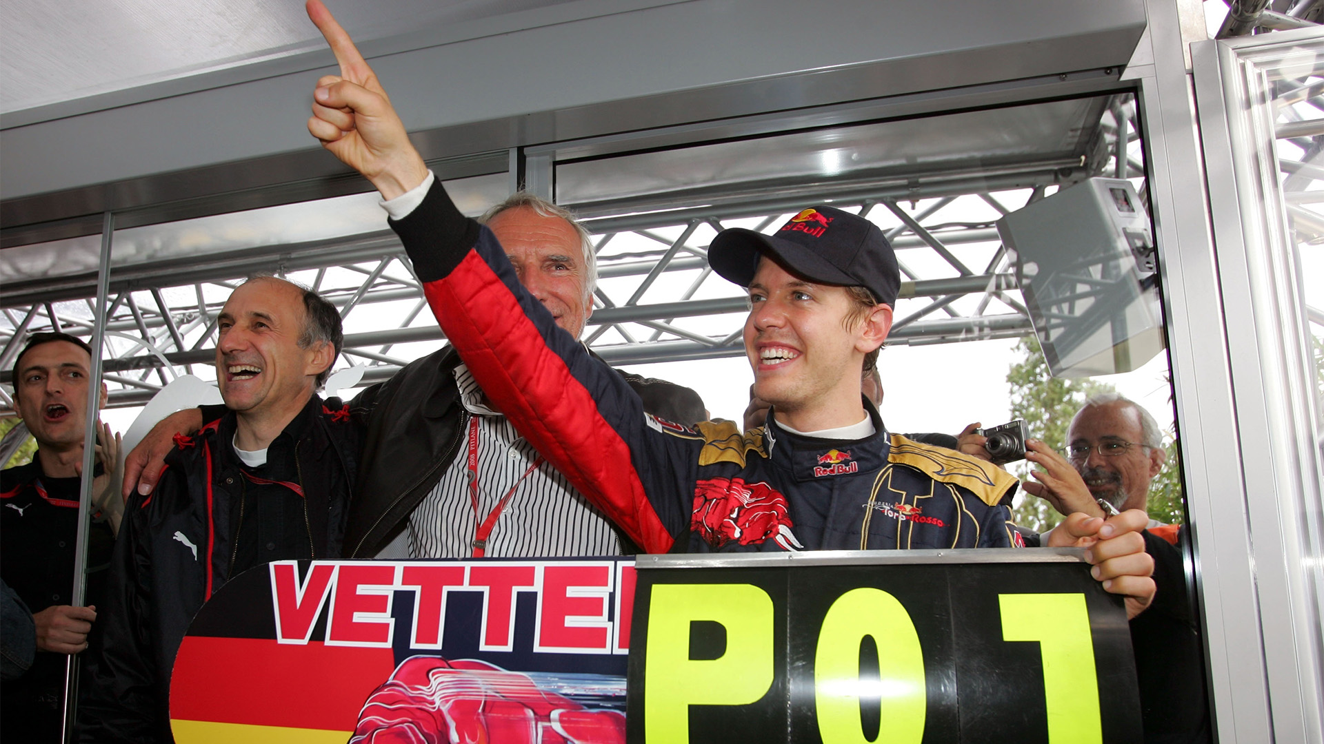 Antonelli y los pilotos más jóvenes en el podio de Formula 1