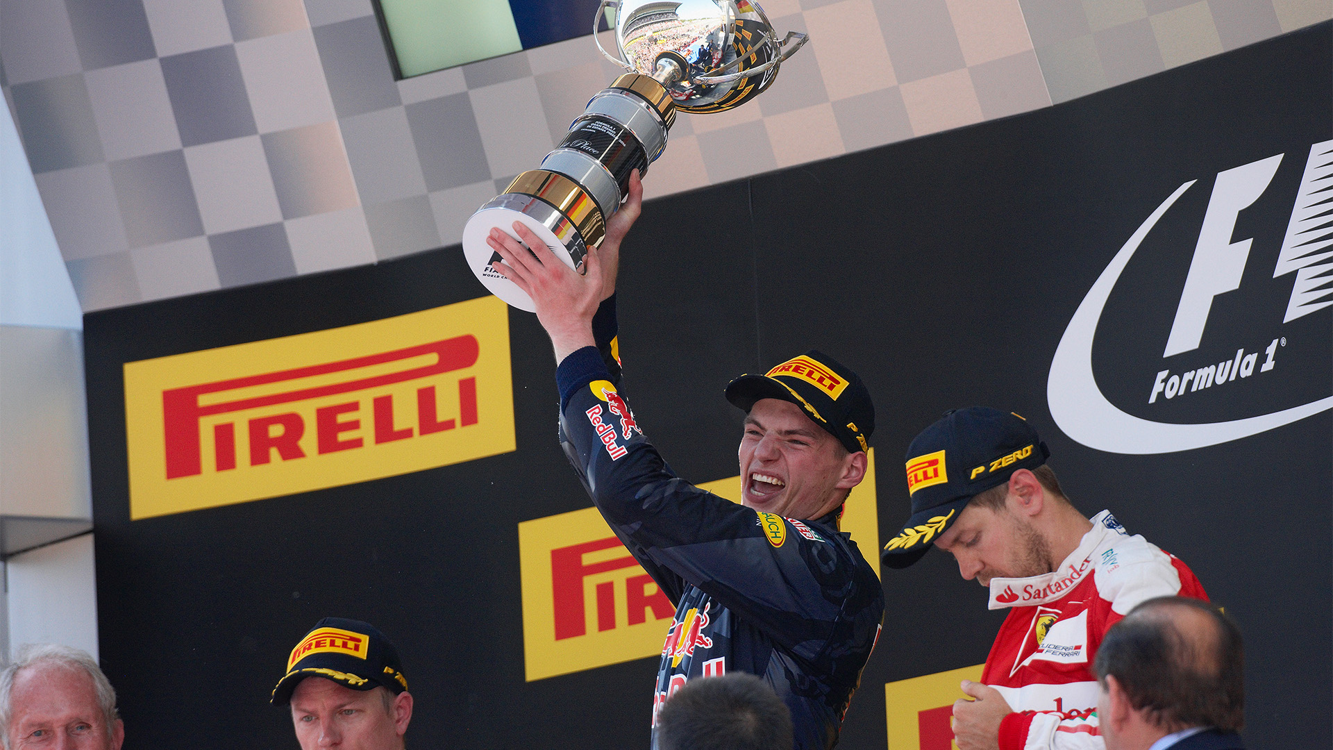 Antonelli y los pilotos más jóvenes en el podio de Formula 1