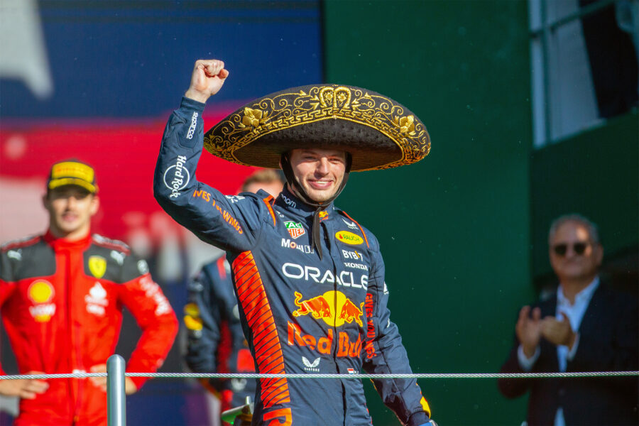MAX VERSTAPPEN PORTA SOMBRERO DE MARIACHI LUEGO DE LLEVARSE LA VICTORIA EN 2023