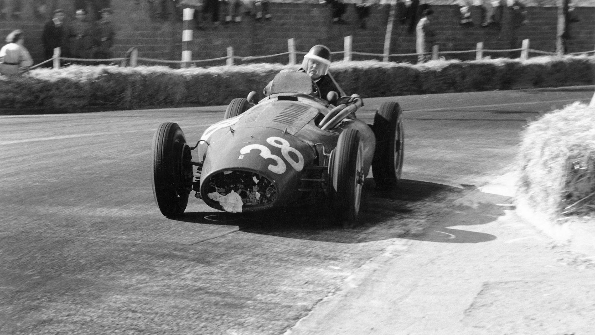 Mike Hawthorn: El campeón de Formula 1 que provocó una tragedia