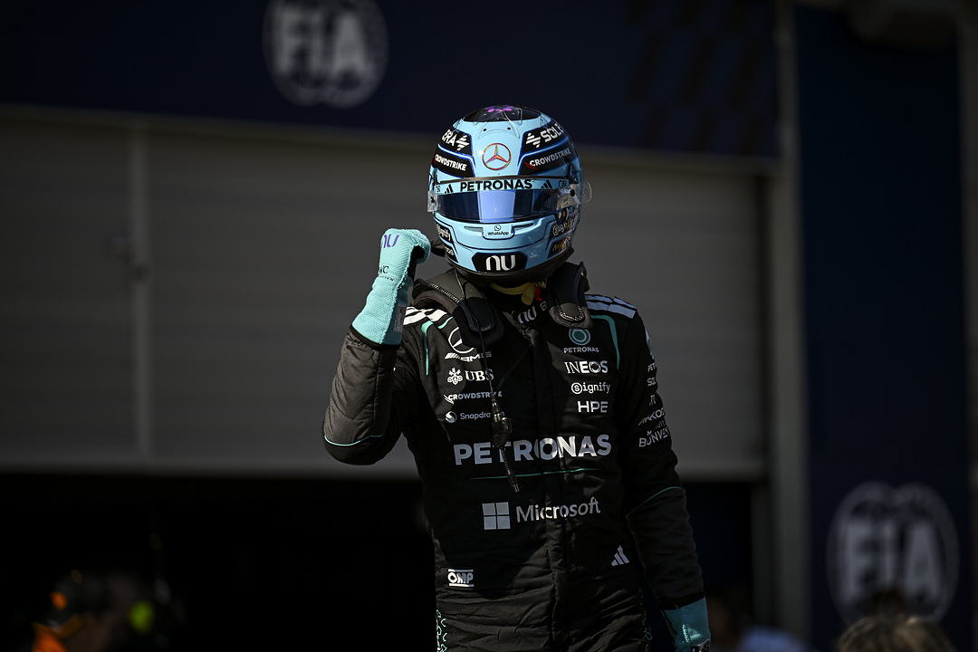 Russell se queda con la pole tras un cierre caótico en Spielberg