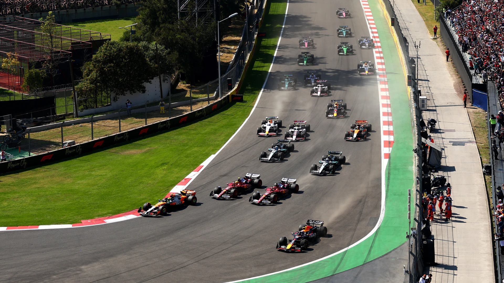 México GP: ¿Por qué correr en el Autódromo Hermanos Rodríguez es algo único?